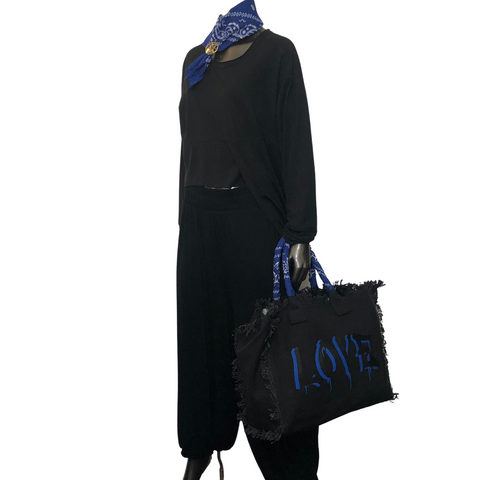 Dripping LOVE Shoulder Tote - Blue